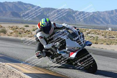 media/Oct-26-2025-Race Pace (Sun) [[c1447ca738]]/Verified/1-Turn 9 Inside (930am)/